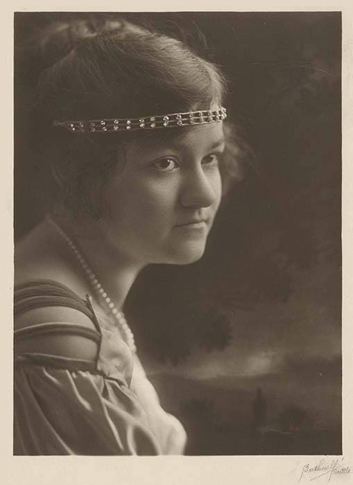 Portrait of a pianist, Seattle, circa 1916